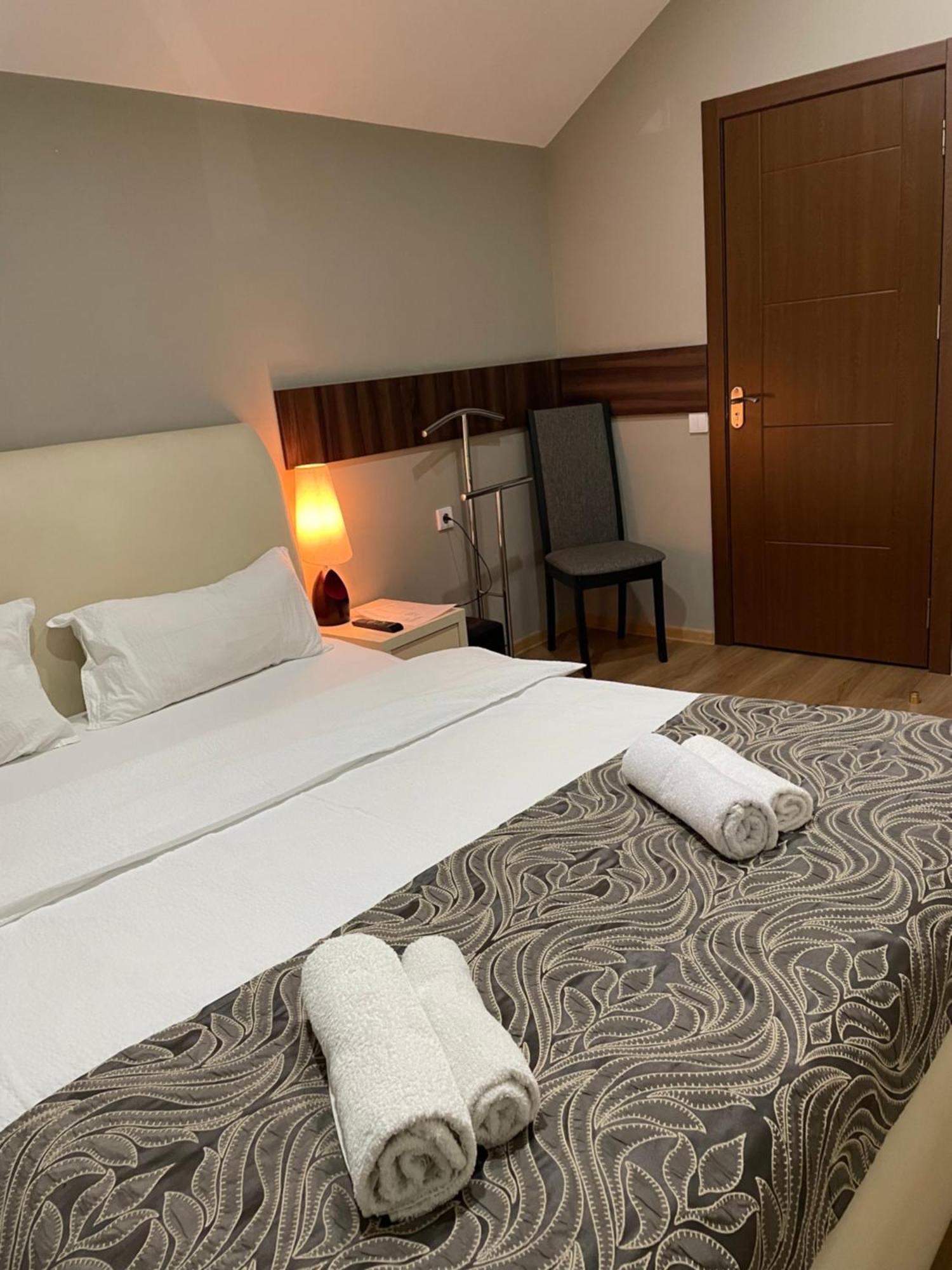 New Hotel Tbilisi Ngoại thất bức ảnh