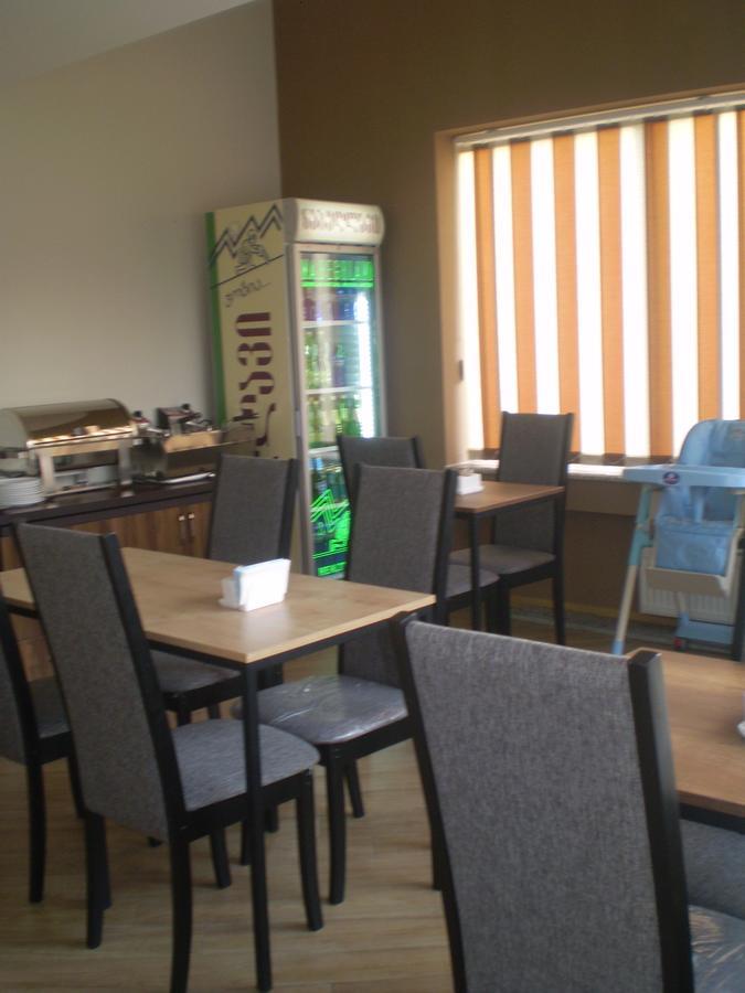 New Hotel Tbilisi Ngoại thất bức ảnh