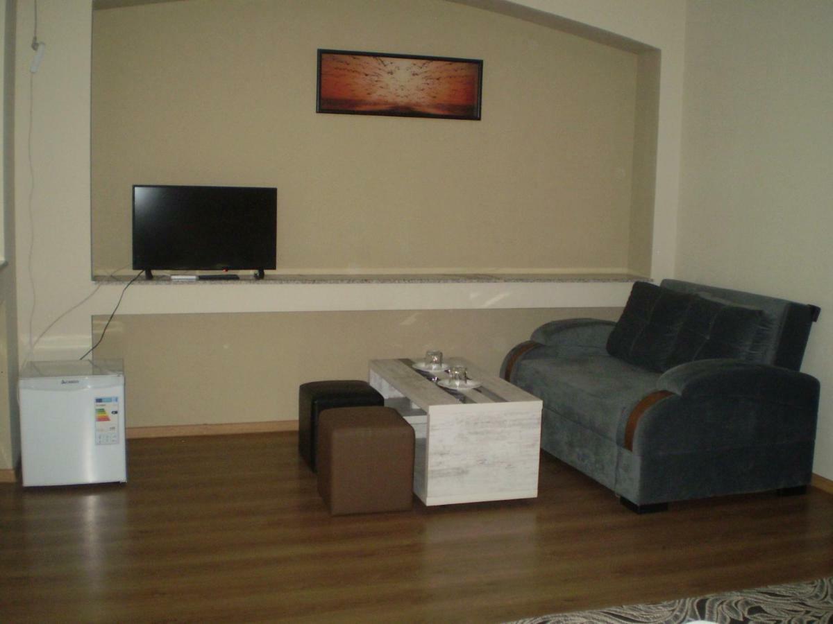New Hotel Tbilisi Ngoại thất bức ảnh